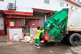 Recolección de desechos en Llanos de Curundú y Albrook, corregimiento de Ancón.