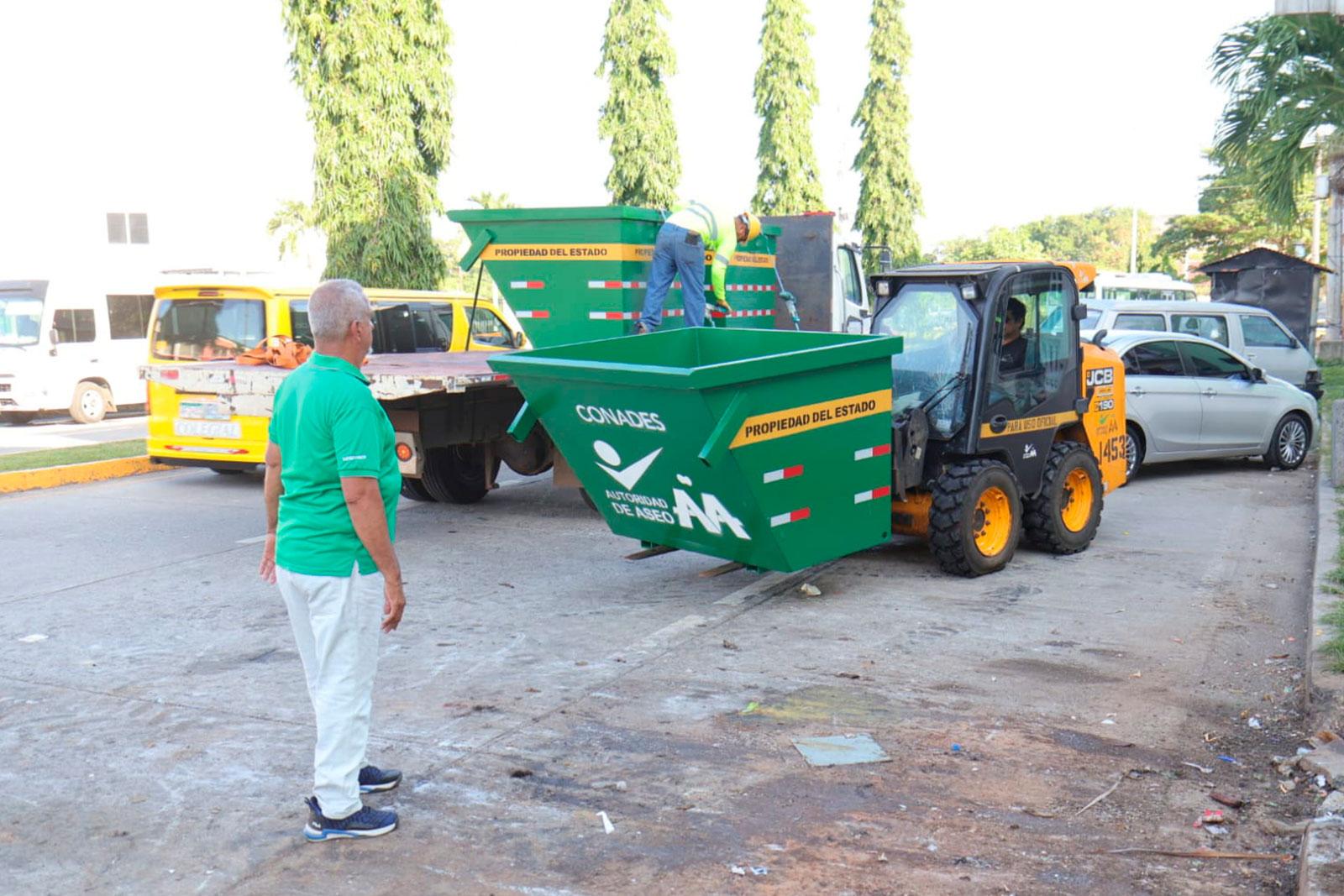 Curundú fortalece la disposición de residuos con 50 nuevos tanques