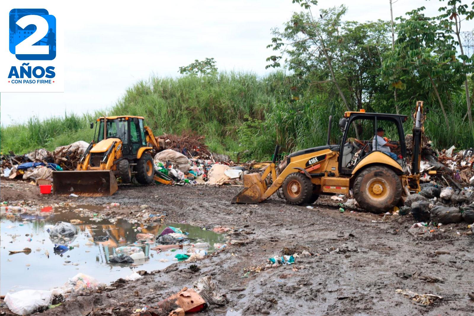 Limpieza de punto crítico es atendido en Pedregal en conjunto con autoridades locales