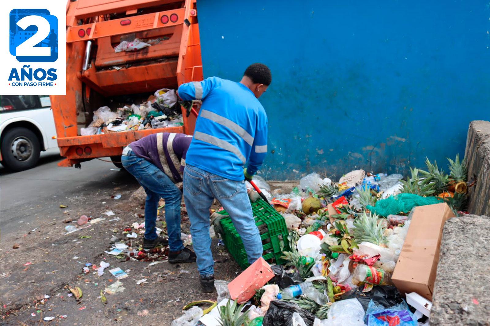 Recolección de desechos en La Gran Estación, corregimiento Victoriano Lorenzo