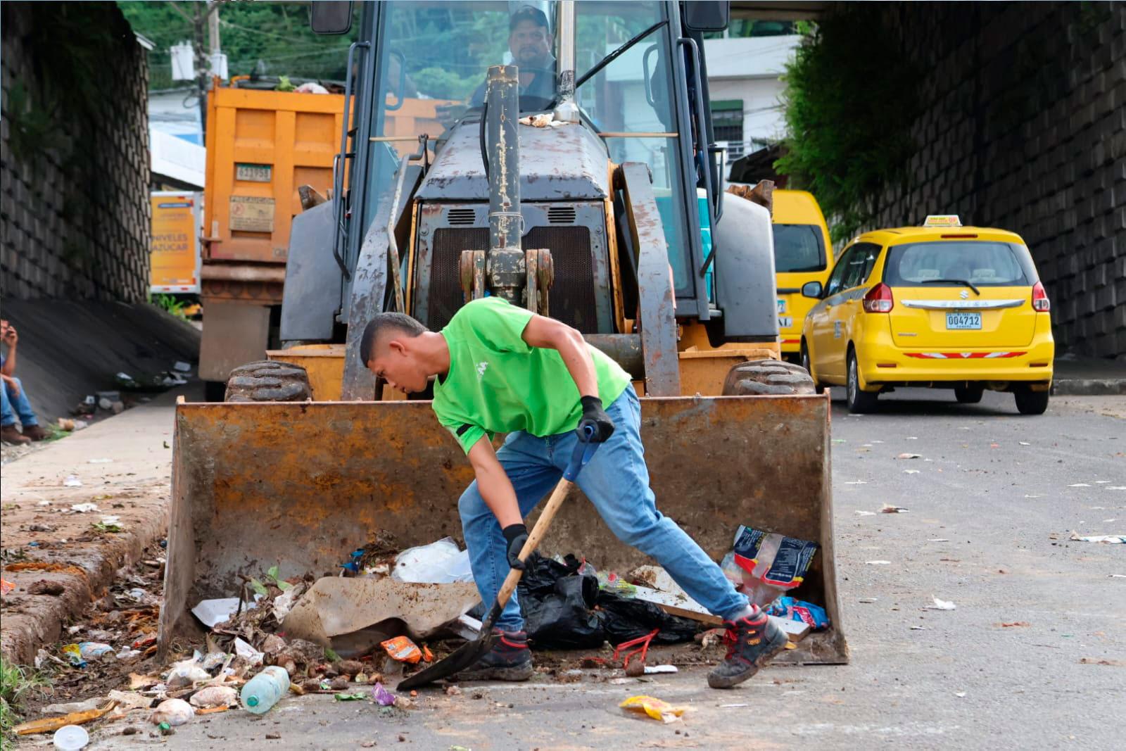 Recolección en calle T corregimiento de Belisario Frías