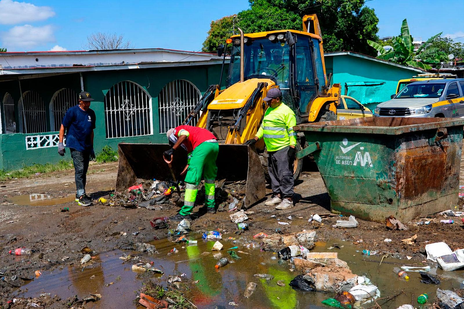 Recolección de residuos en Concepción, corregimiento de Juan Díaz