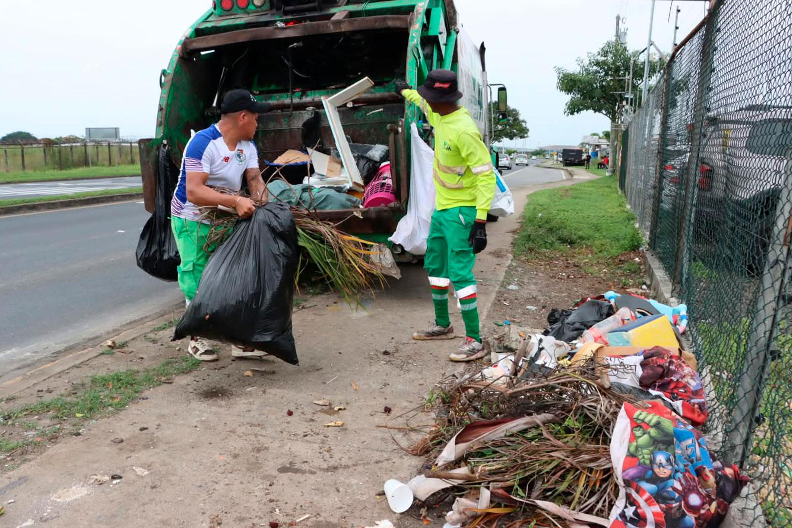 Recolección, retiro y remoción de residuos acumulados en el Sector Sur, corregimiento de Tocumen